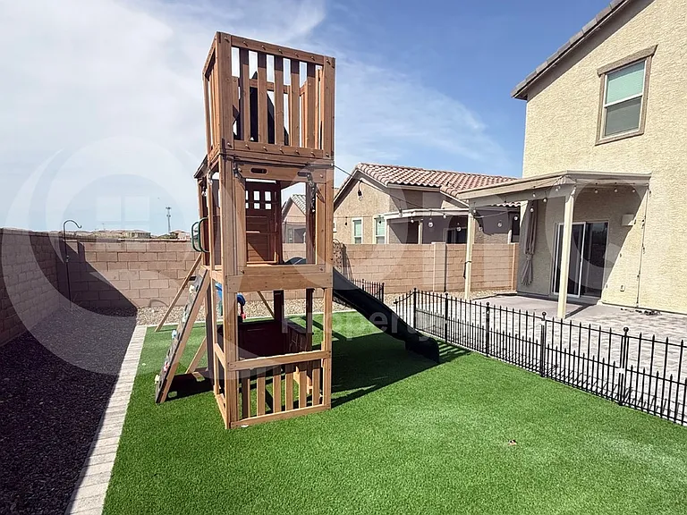 7609 S Camino Alma Vieja — Photo 14