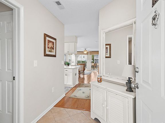 2nd image of 611 Woodmoor Dr. #101