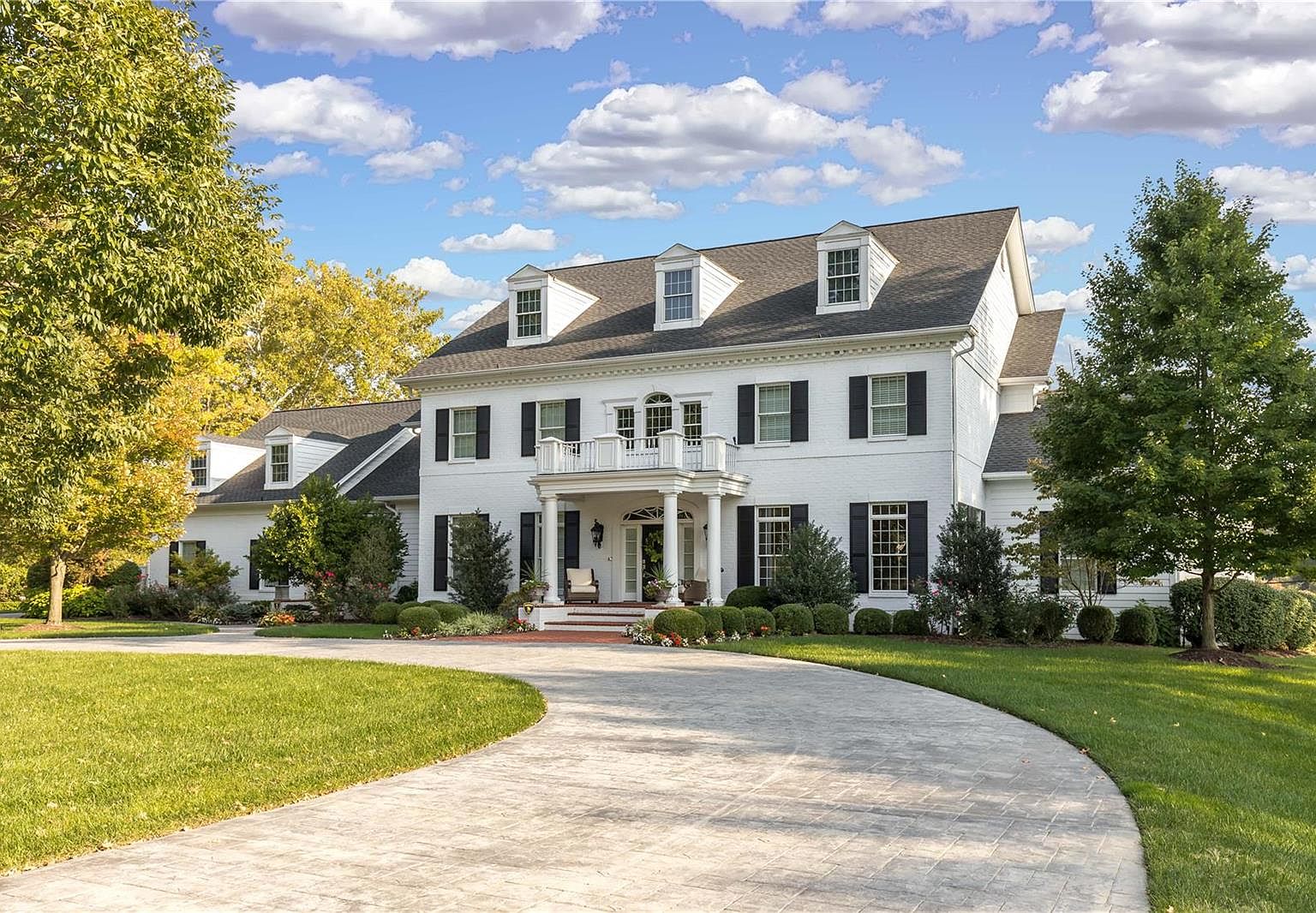 10 Huntleigh Manor Ln, Saint Louis, MO 63131 Zillow