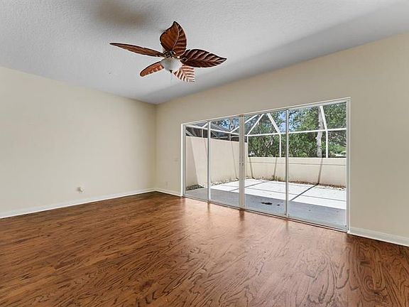 5th image of 51 Live Oak Cir