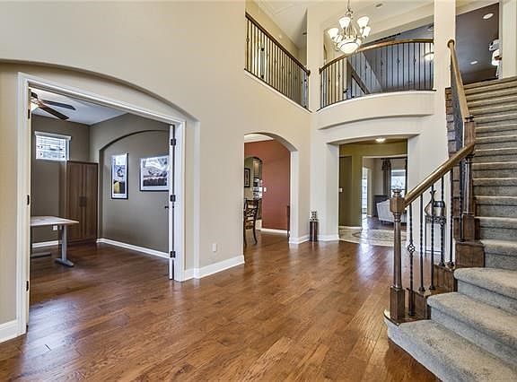 Where a large and bright entry way greets you.
