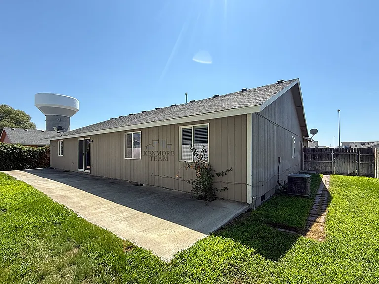 7611 Pender Dr — Photo 19