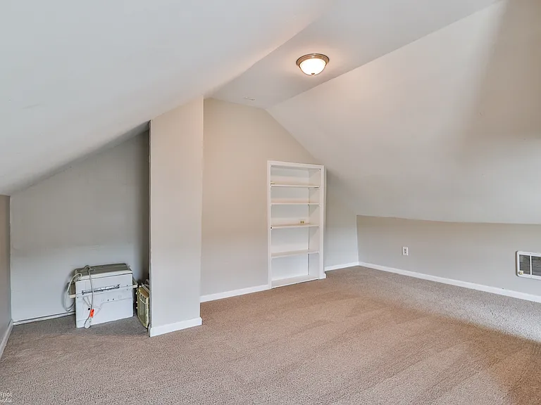 805 Main St — Photo 51