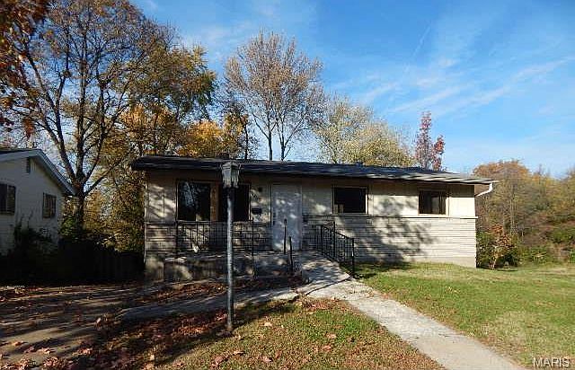 1st image of 10049 Duke Dr
