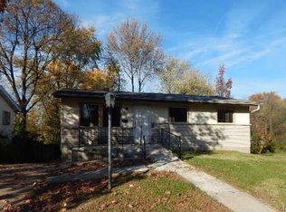 10049 Duke Dr, Saint Louis, MO