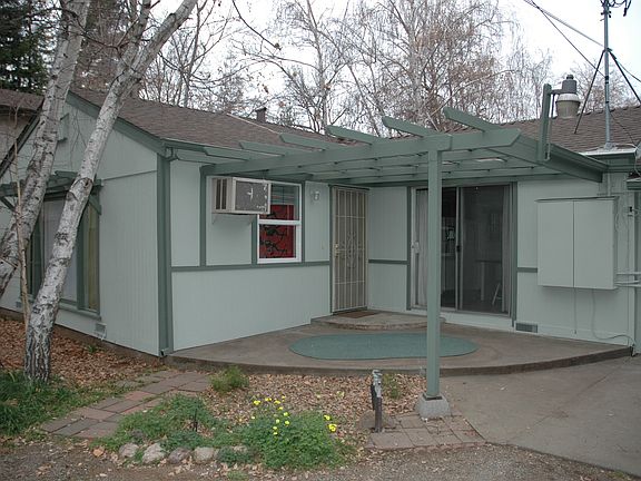 4th image of 1256 Stewart Ave