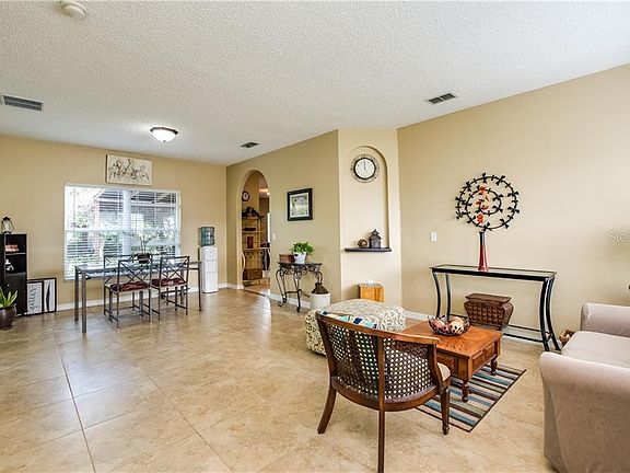 3rd image of 1138 Munster Ct