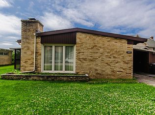 7649 W Foster Ave, Chicago, IL 60656