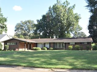 502 E Wilson Ave, Greenwood, MS 38930
