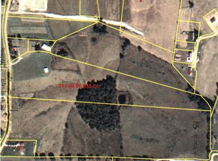 756 Bluebank Rd, Morehead, KY 40351