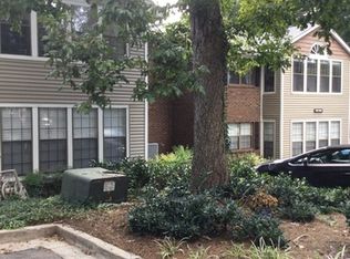 609 Barrington Hills Dr, Sandy Springs, GA 30350