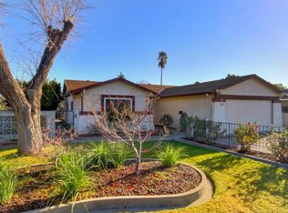 7887 Golden Field Way, Sacramento, CA 95823