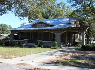 399 Barkley St, Elloree, SC 29047