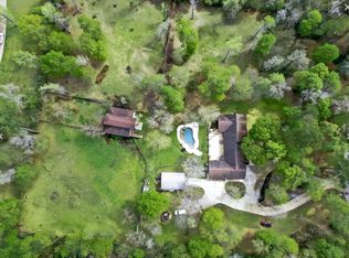 2004 Northshore Dr, Conroe, TX 77304