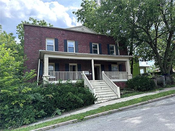 2nd image of 1211 Reynolds Ave