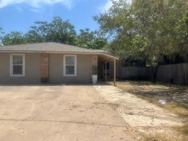 Studio, 1.0 bath, 1750 sqft, $1,650 — Photo 3