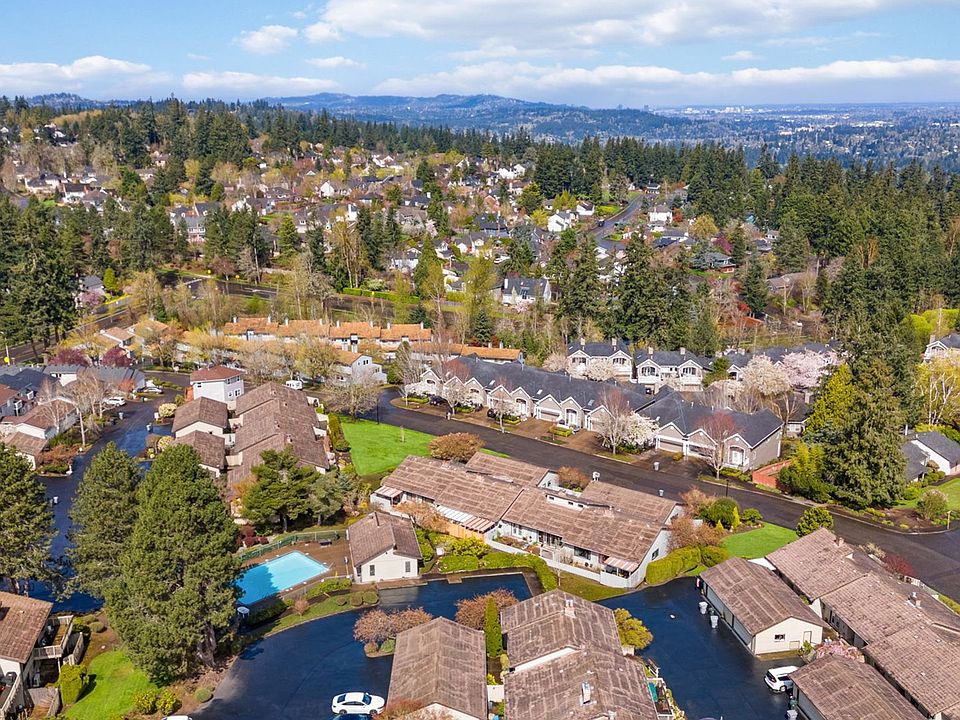 1st image of 6275 Club House Cir
