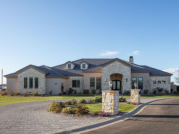 3rd image of 3668 E La Costa Ct