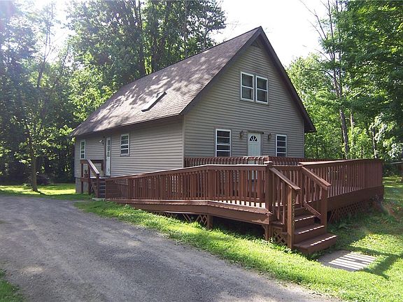 3rd image of 2579 Daansen Rd
