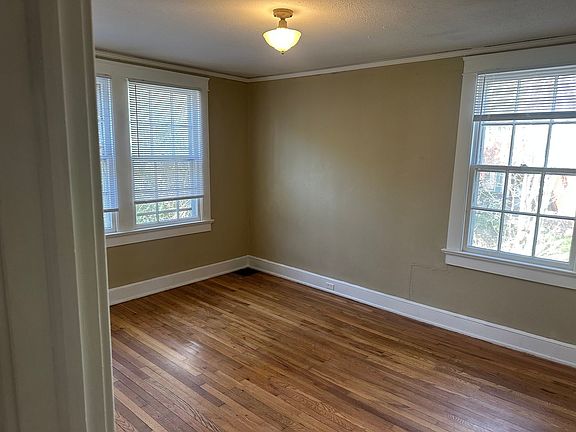 5th image of 607 Highland Park Dr