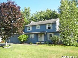 9484 Hawkeye Dr, Brewerton, NY 13029