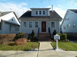 581 Carlyle Pl, Union, NJ 07083