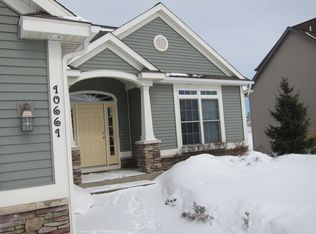 10661 Antelope Dr, Zeeland, MI 49464
