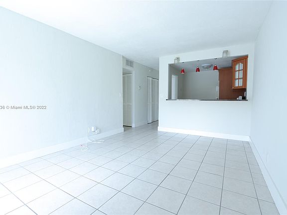 2nd image of 801 NW 47th Ave APT 509W
