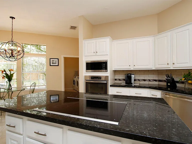 19 E Sunny Slope Cir — Photo 14