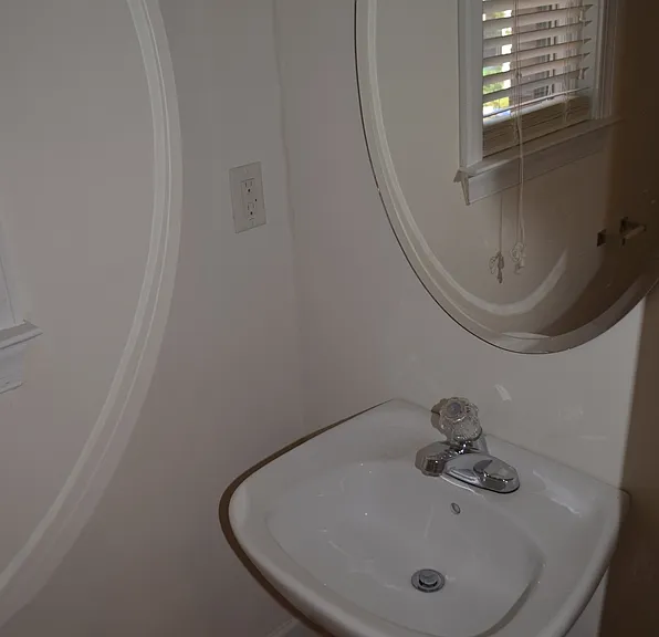 915D Colley Ave #1 — Photo 8