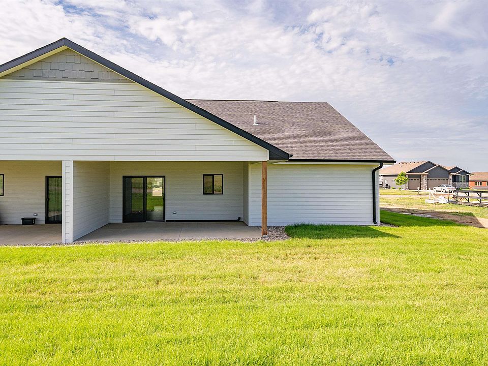 505 W 5th St, Crooks, SD 57020 MLS 22204039 Zillow