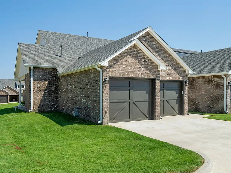 Douglas Creek Patio Homes — Photo 17
