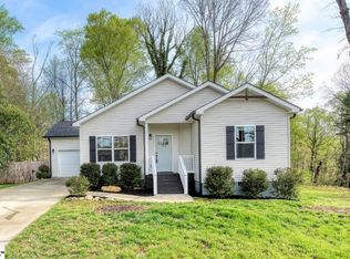 115 E Belvue Rd, Taylors, SC 29687