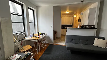 Rented by HOLTON REAL ESTATE INC.