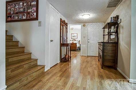 3rd image of 8522 Brittania Way