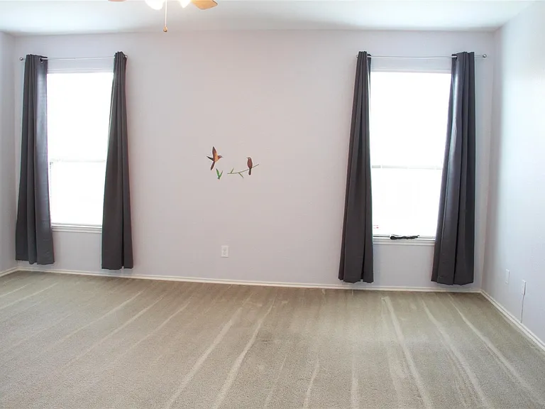 2711 Cally Ct — Photo 12