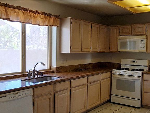 3rd image of 6954 Wine River Dr