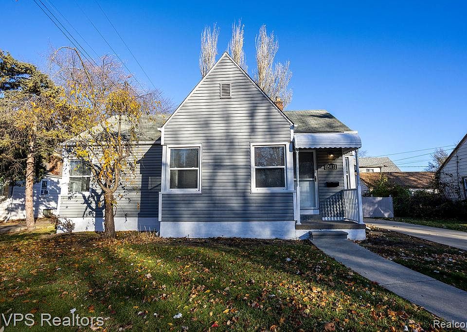 1st image of 15031 Crescentwood Ave