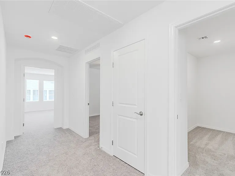 5740 Yellow House St — Photo 16