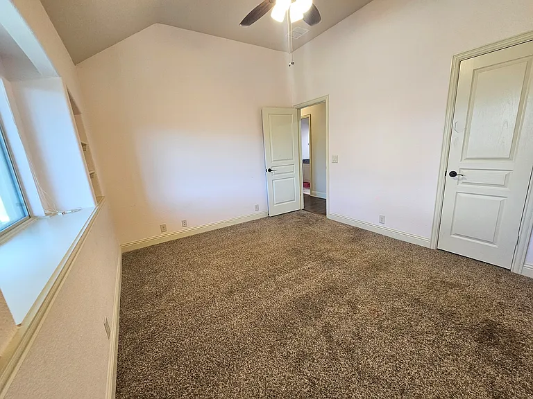 210 Spruce Valley Dr — Photo 20