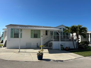 4 Blackfoot Trl, Fort Myers Beach, FL 33931
