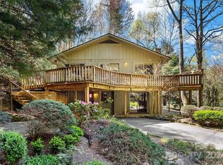 24 Black Oak Forest Rd, Fairview, NC 28730