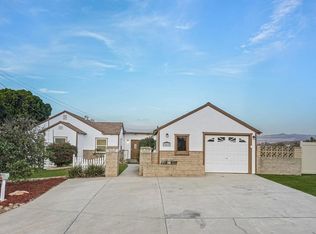 9465 Emerald Grove Ave, Lakeside, CA 92040