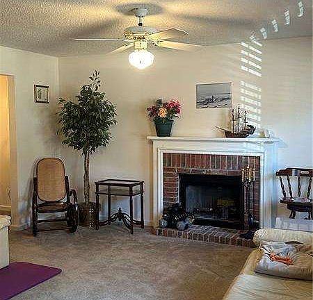 3rd image of 2002 Sandbrook Ct SW