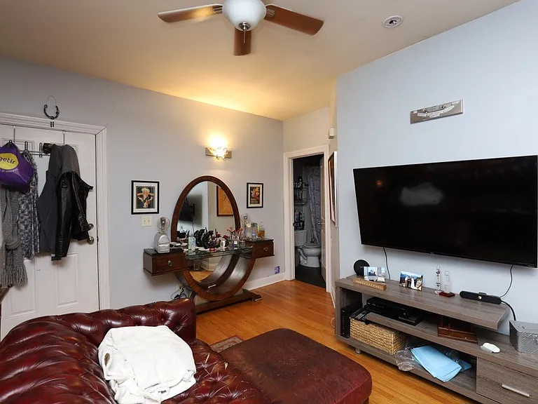 1738 W Altgeld St #K02J — Photo 7
