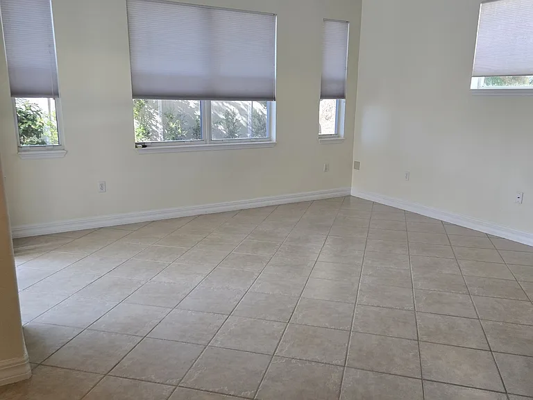 25080 Divot Dr — Photo 10