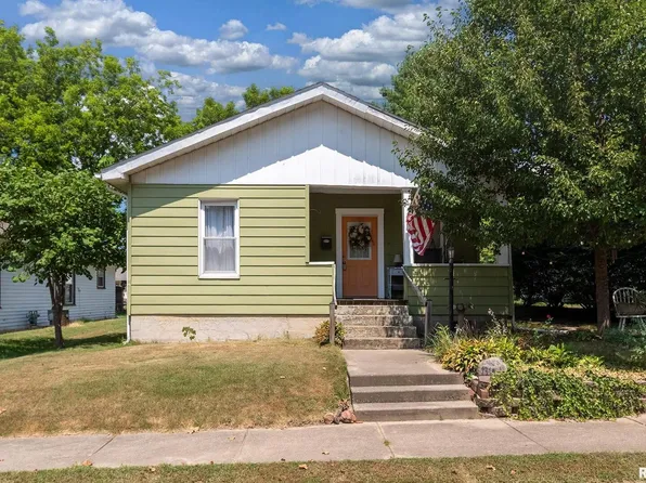 1318 Olive St, Murphysboro, IL 62966