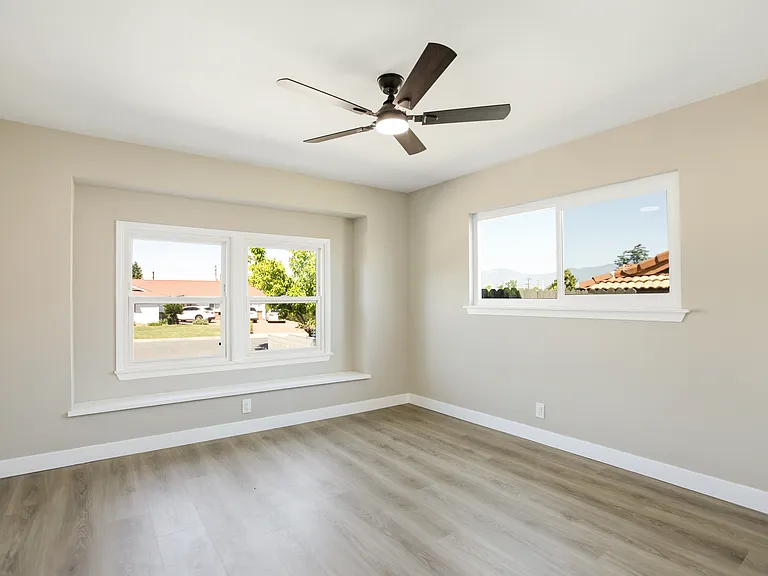934 S Donna Beth Ave — Photo 14
