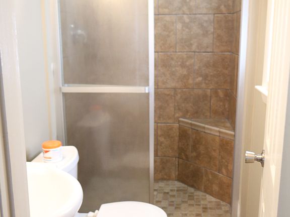 5th image of 4917 Sturbridge Pl