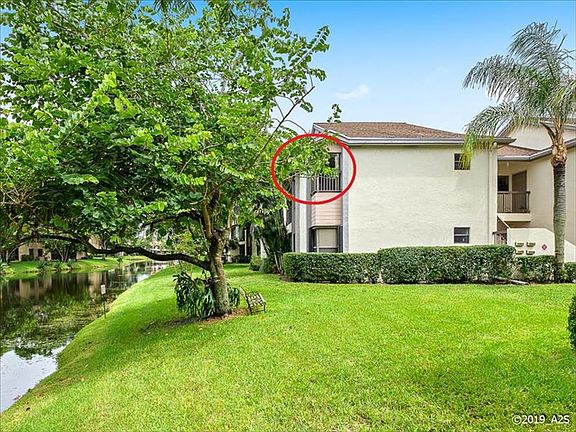 3rd image of 4503 Carambola Cir S #27308